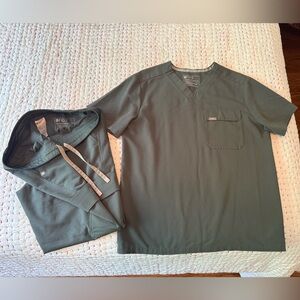 Figs Men's Olive Green Set